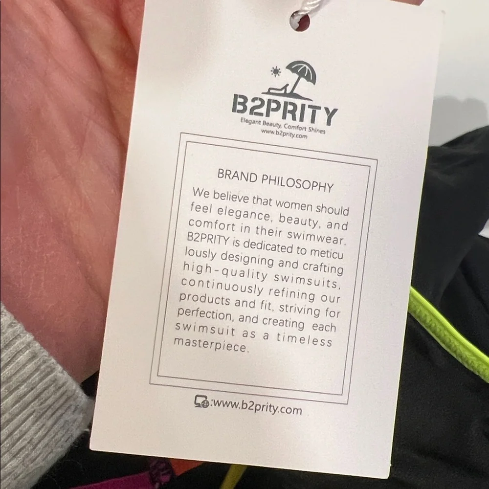 B2Prity - L, black a neon trimmed‎ suit, 1 piece